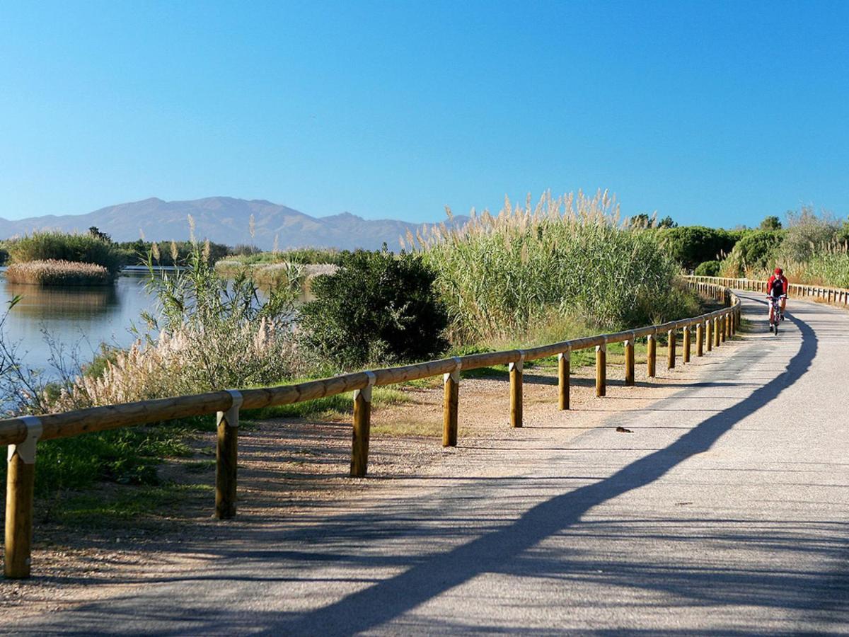 Holiday Home Mas De L'Ile By Interhome Le Barcares Bagian luar foto